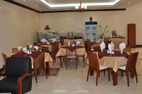 Akas-Inn Hotel Apartment Дубай Экстерьер фото